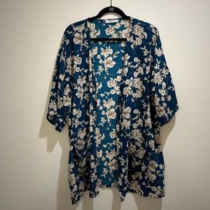 Kimono with pockets